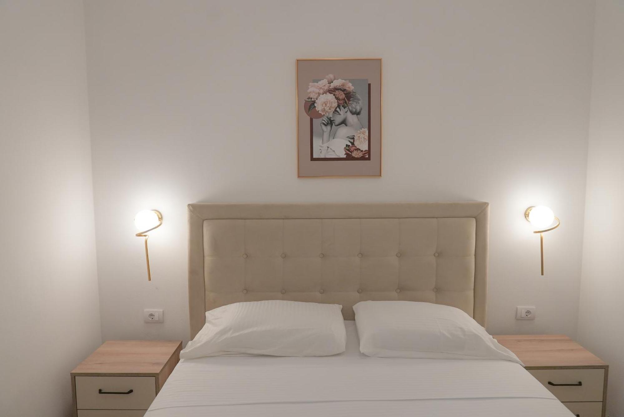 Mar Nero Apartments Bregvija Luaran gambar