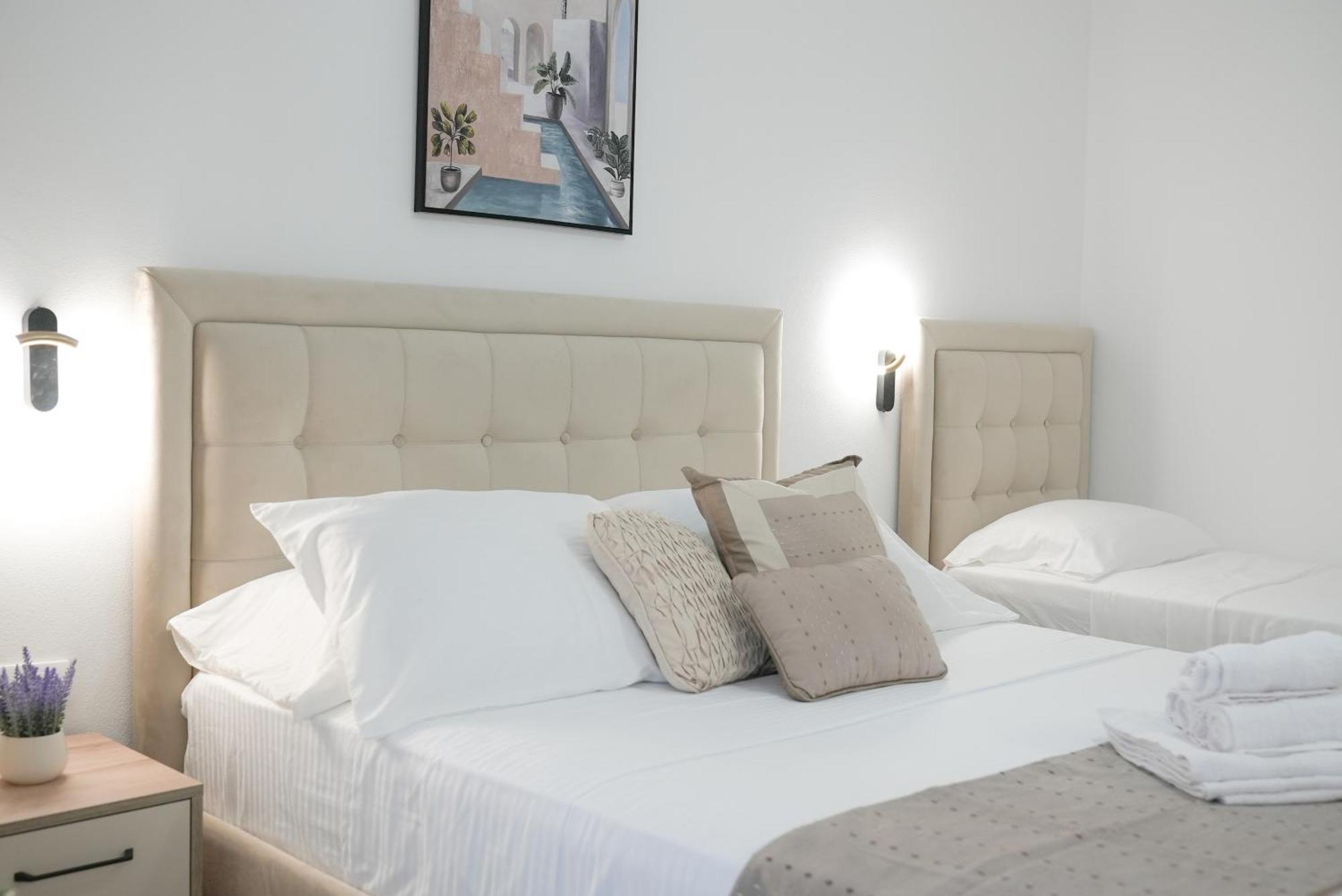 Mar Nero Apartments Bregvija Luaran gambar