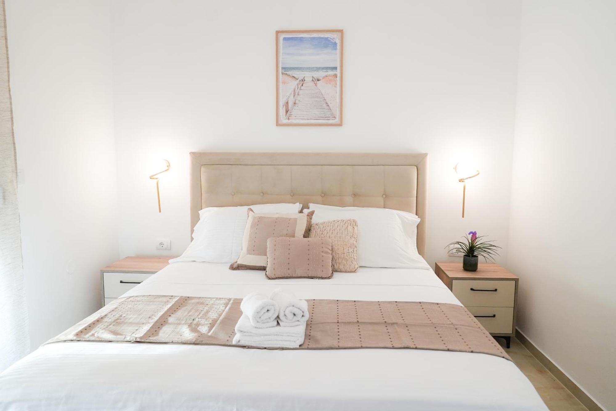 Mar Nero Apartments Bregvija Luaran gambar