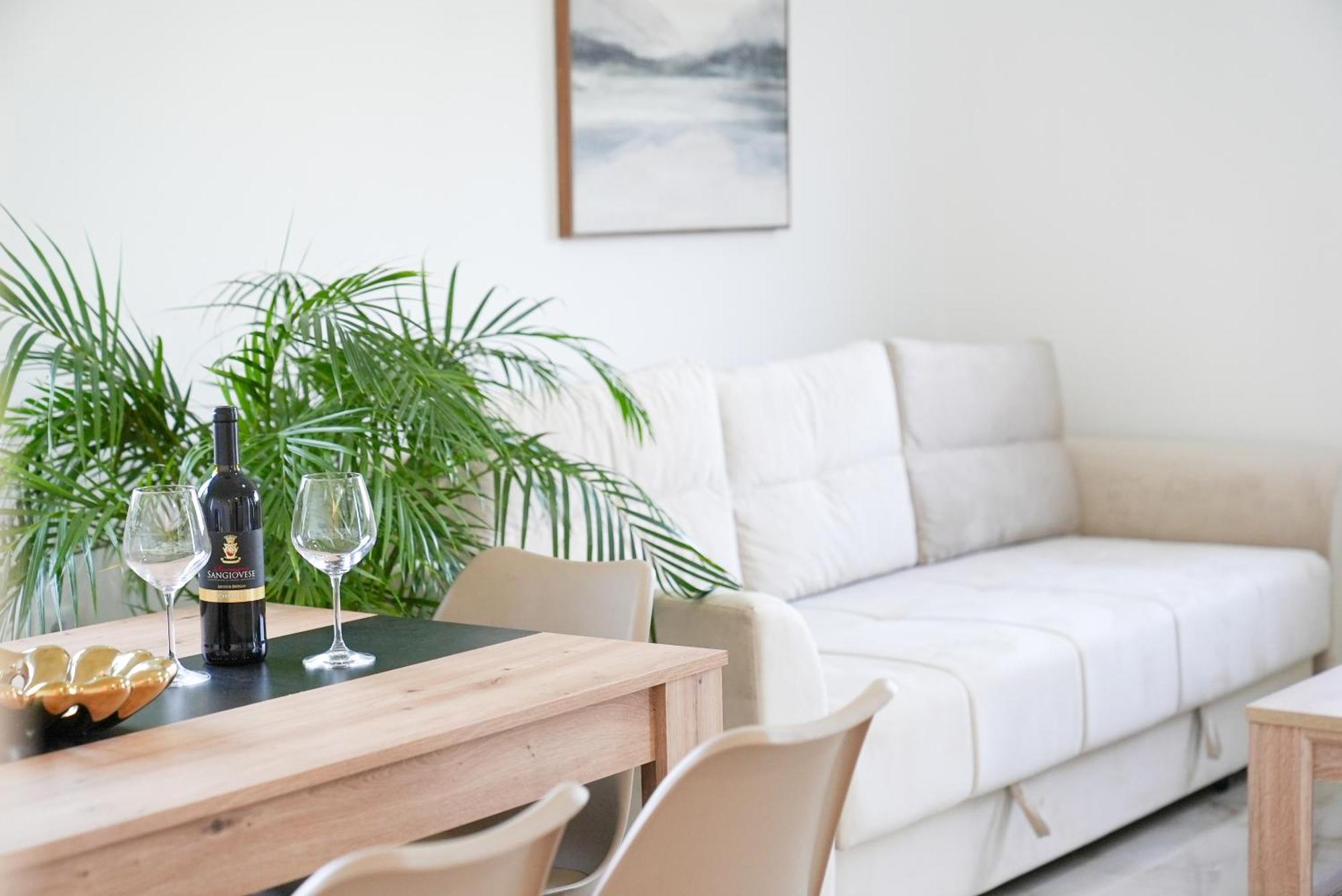 Mar Nero Apartments Bregvija Luaran gambar