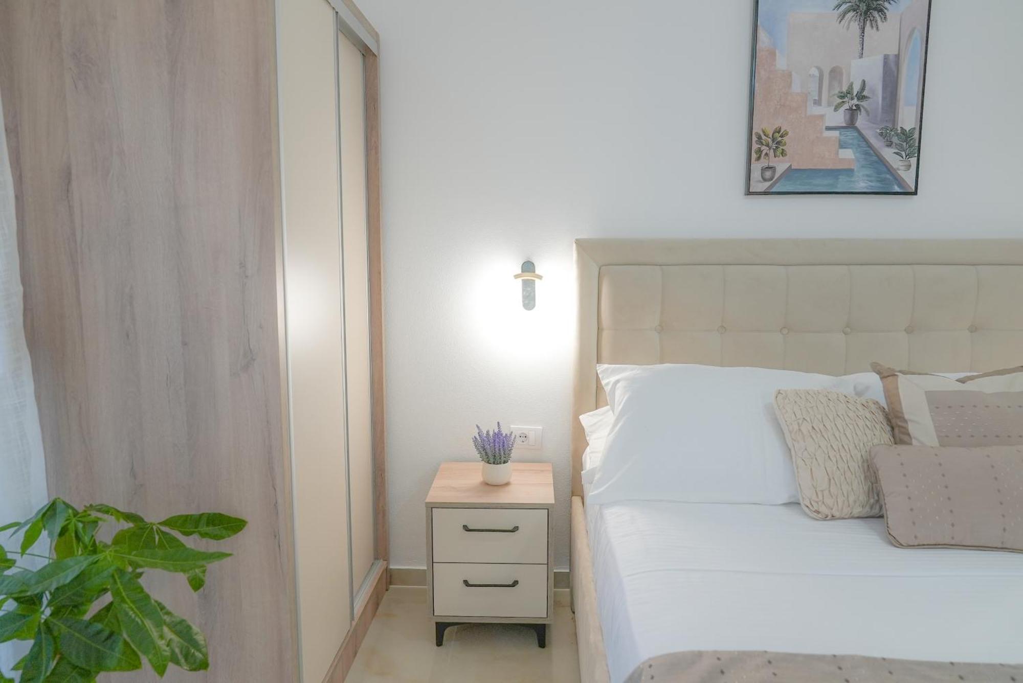 Mar Nero Apartments Bregvija Luaran gambar