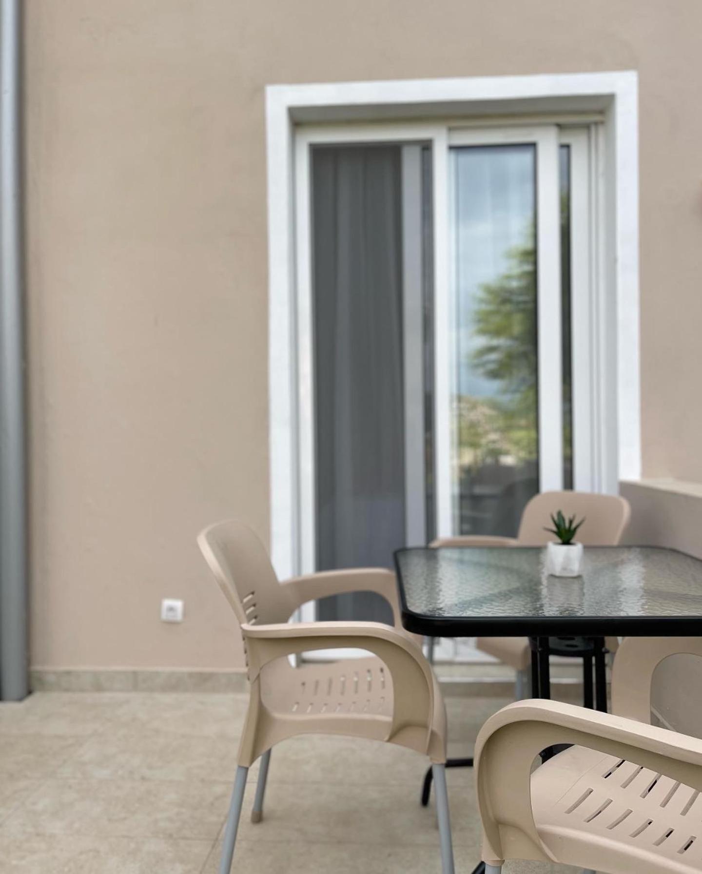 Mar Nero Apartments Bregvija Luaran gambar